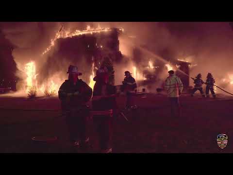 Working Structure Fire  Coram FD Battles Fully Involved 2-Story Home |Coram, NY. 1/4/2026