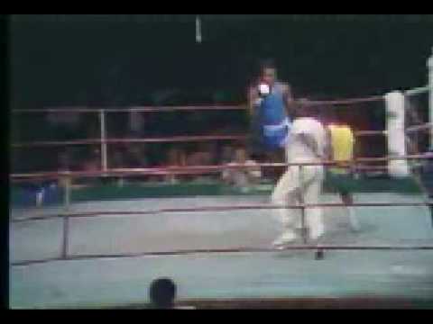 Teofilo Stevenson vs Jair De Campos, +81 kg 1/2 Finals 1975 Pan American Games Mexico