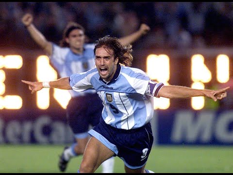 2001 Batistuta vs Paraguay