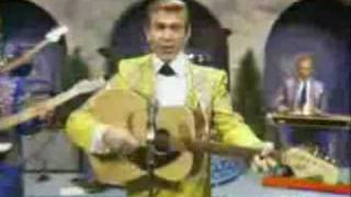 Buck Owens & His Buckaroos - Love's Gonna Live Here [Live] - 1966