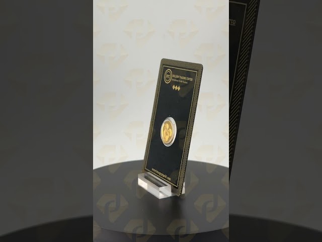 جنيه ذهب ميكي ماوس عيار 24 بي تي سي بوزن 2 غرام