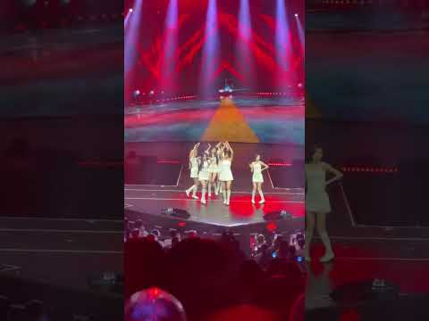 230625 IVE THE FIRST FAN CONCERT The Prom Queens Taipei - I AM