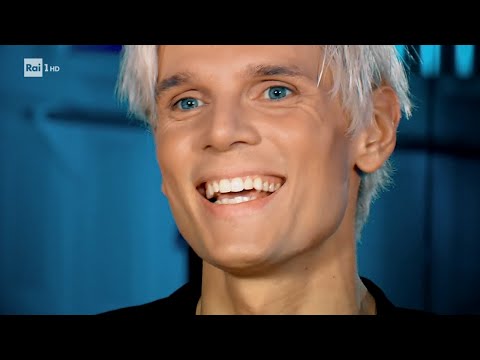 Gli allenamenti della coppia: Alessandro Egger e Tove Villfor - https://www.raiplay.it/pro19/11/2022
