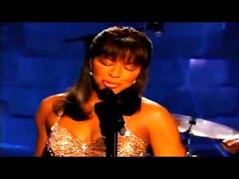 Natalie Cole - Smile (Live)
