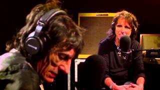 Alice Cooper and Ronnie Wood on The Beatles success