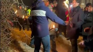 Panevin: il tradizionale falò acceso da Zaia e Stefani