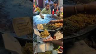 Famous Chowmein of Kolkata🤩🤩 #streetfood #chowmein #kolkata #kolkatafood #shorts