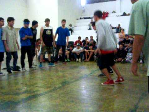 Style On The Floor 2011 "Soldiers of Breaking vs Radicais Suburbanos"
