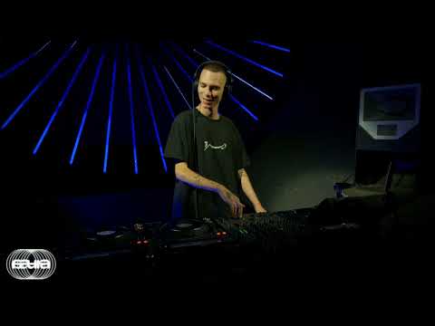 aaura music presents (((DJAMZER)))