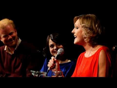 Klobouk ve křoví - Helena Vondráčková