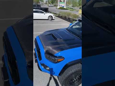 Spiced up taco with the carbon fiber hood!!! #carsofyoutube #carlifestyle #toyota #tacoma