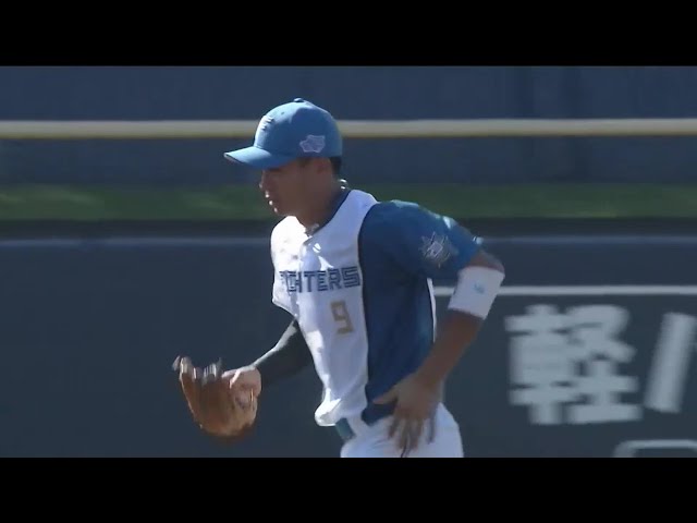 【ファーム】流石の守備!! ファイターズ・中島卓也 一二塁間の鋭い打球を華麗に捌く!!  2023年9月18日 北海道日本ハムファイターズ 対 埼玉西武ライオンズ