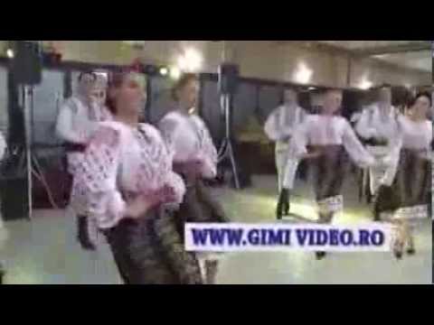 Dansatori profesionisti