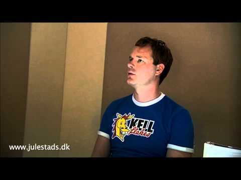 Jul i verdensrummet Allan Falk byder velkommen