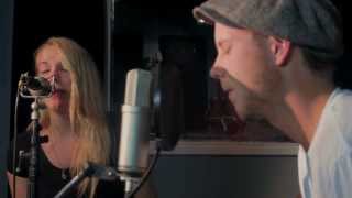 Joe Nolan Ft. Nataya Nolan - Bleeding - Live From Royal Studio