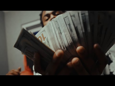 Leeky Glitxh - Free X (Official Music Video)