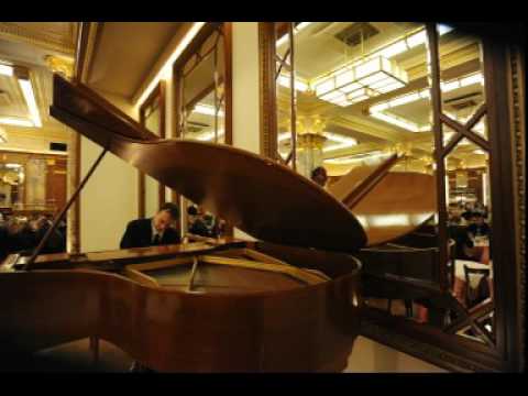 Straight no chaser - Solo Jazz Piano, London 2016