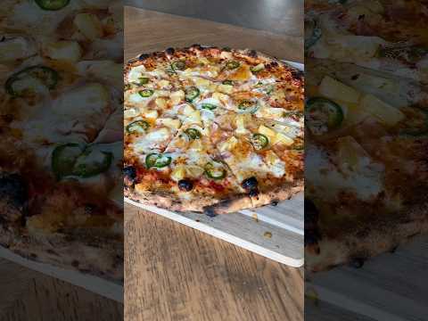Spicy Hawaiian pizza!                               #pizza #homemade #hawaiian