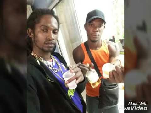 Blacky titre: devise en nou