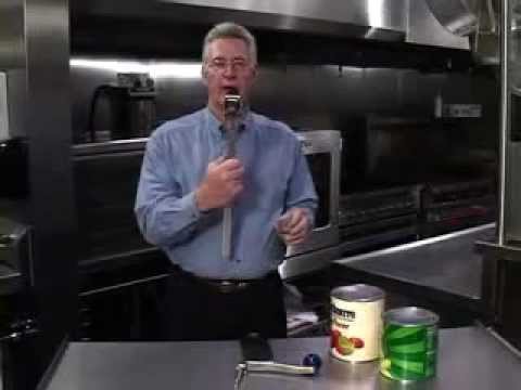 Video Edlund S-11 Manual Can Opener