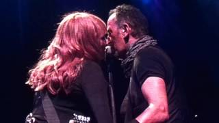 Bruce Springsteen &amp; Patti Scialfa - Tougher Than The Rest