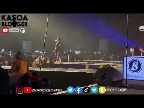 QUAMINA MP'S BADDEST PERFORMANCE AT THE RAPPERHOLIC CONCERT 21