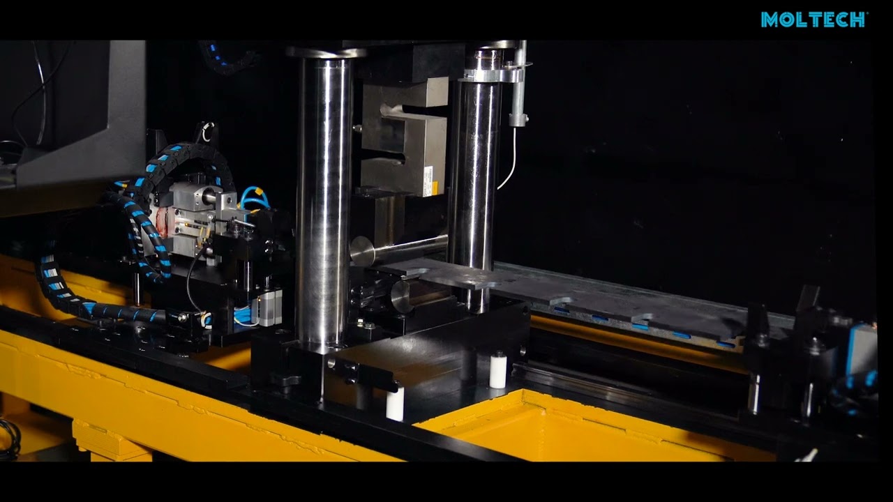 Thumbnail for Automatic blade straightening machine in operation