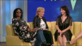 Жюльетт Бинош в телевизионном шоу The view. 10 сентября 2009