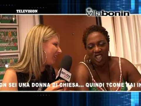 villabonin lisa milett live june 2010.wmv