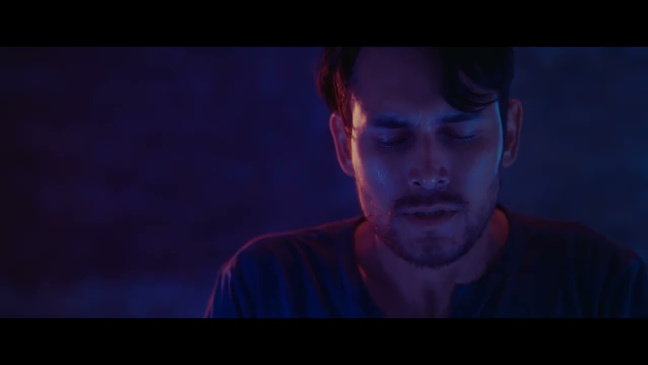 Miniature de la vidéo Follow the Dark Teaser Trailer  - A Mind-Bending Christopher Nolan Style Horror Film du film Follow the Dark