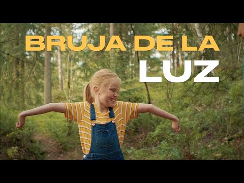 Víctor Belmonte, La Marmita – Bruja de la luz (Lyric Video)