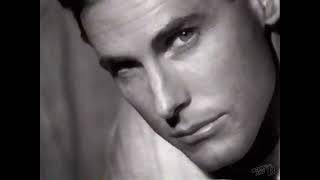 Philips Philishave Microgroove Shaver Commercial 1994 "Glenn Burtnik - Face in the Mirror"