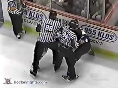 Adam Deadmarsh vs Kurt Sauer Oct 16, 2002