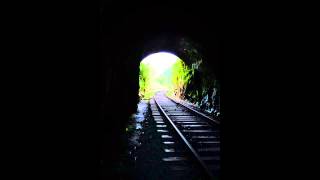 Cloud Cult - Light at the End of the Tunnel (Unplug version)