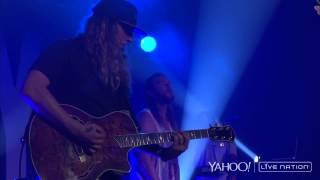 Dirty Heads - &quot;Sound of Change&quot; (live)