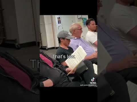 Myyy lungssssss #choir #harmony #basssinger #lownotesinging #oktavist #acapella