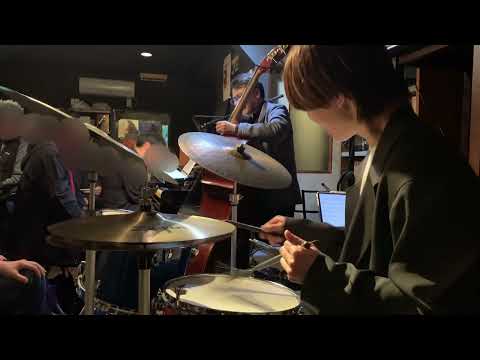 Jazz Drum Solo Lick 28 (ブラシファン必見)