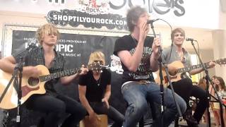 Downtown - Stereo Skyline Willowbrook Mall