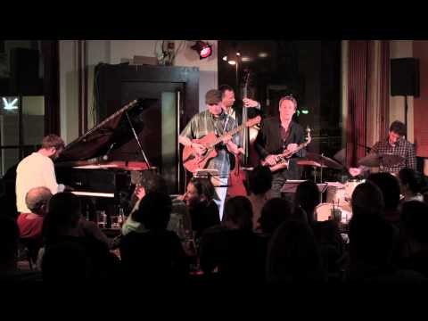 Roman Ott & Kurt Rosenwinkel - Rosie`s (Live @ B-flat Berlin 10.10.2014)