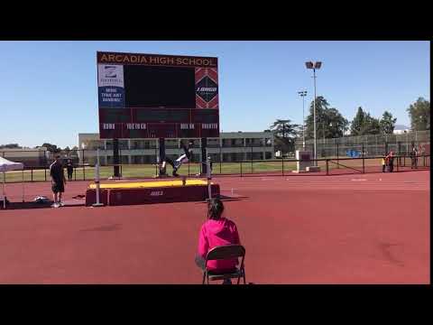 Arik B. - HJ: 4’10”