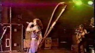 AC/DC - Problem Child (Live BBC Sight And Sound 10-27-77)