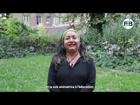 À votre service public : Animatrice à l'éduction, la citoyenneté et la solidarité internationale.