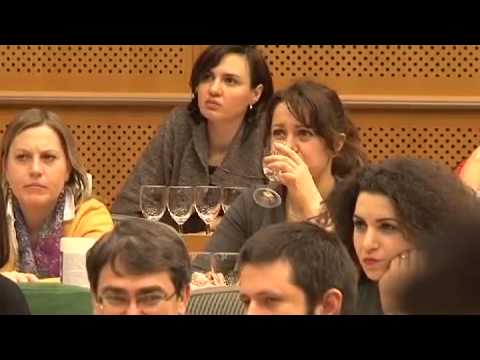 Water-tasting at the European Parliament: brought to you by FEVE