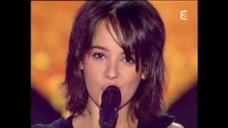 Alizee A Contre-Courant Live