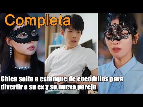 Chica salta a estanque de cocodrilos para divertir a su ex y su nueva pareja