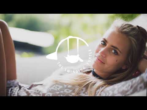 Laurentius & Roman Müller - Touch & Go (feat. Hannah Young)