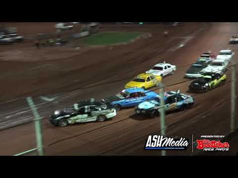 Thrills and Spills | 28th Feb 2015: Latrobe Speedway - 2014/15 National Street Stock Title