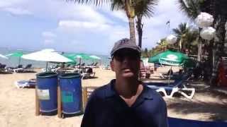 preview picture of video 'Cabarete Puerto Plata Dominican Republic kitesurfing beach town.'