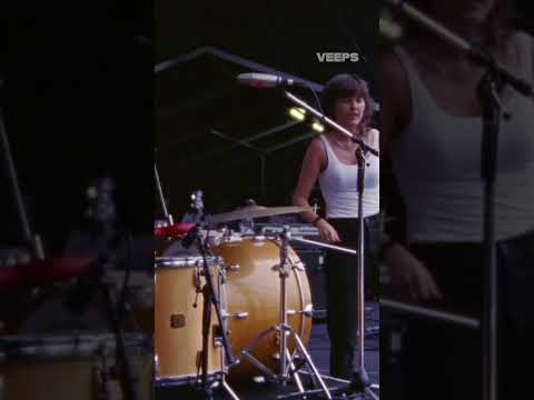 Anonymous Club | Now Streaming on Veeps #CourtneyBarnett