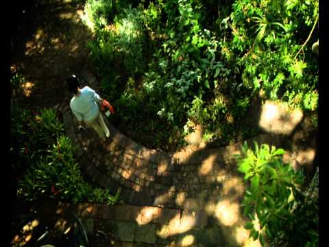 Frida Harnesk - Husqvarna commercial "Blower Pal Video"